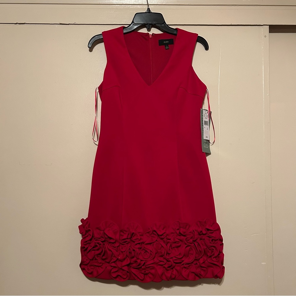 Maia Red Sleeveless V-Neck Sheath Mini Dress